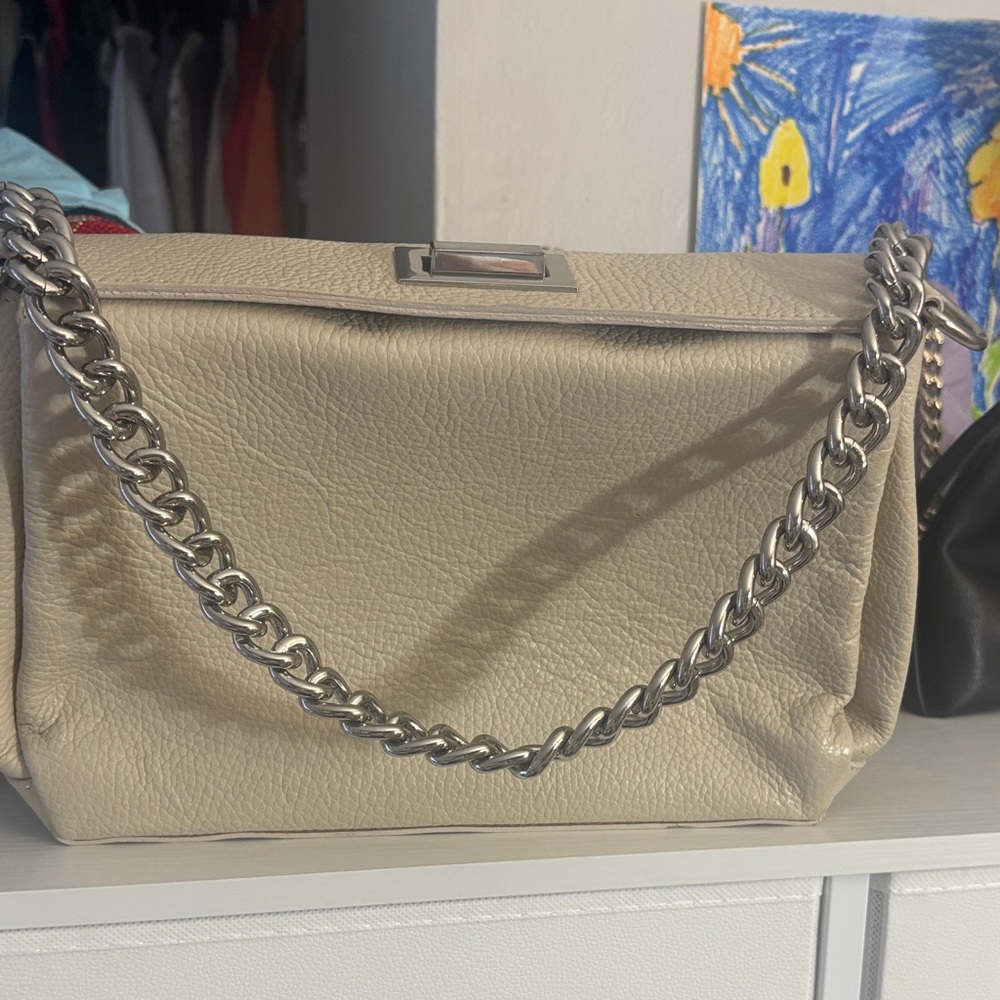 Elegant Cream Chain Shoulder Bag